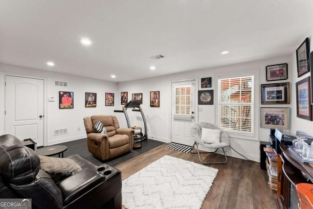 31 Cooper Lake Road SW, Mableton, GA 30126