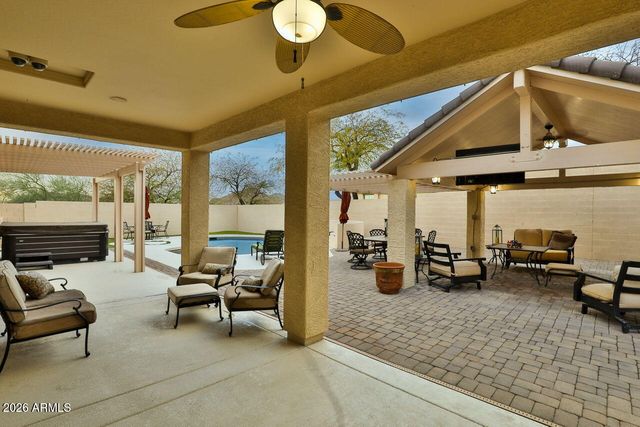 6206 W BUCKHORN Trail, Phoenix, AZ 85083