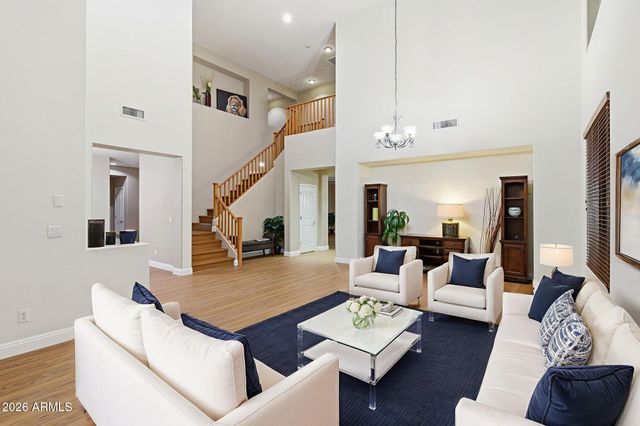 6206 W BUCKHORN Trail, Phoenix, AZ 85083