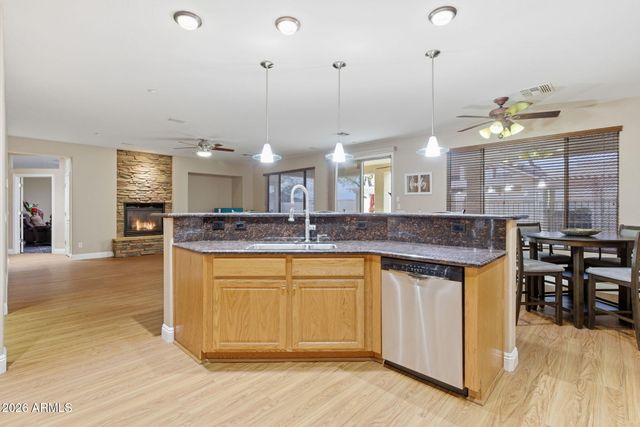 6206 W BUCKHORN Trail, Phoenix, AZ 85083