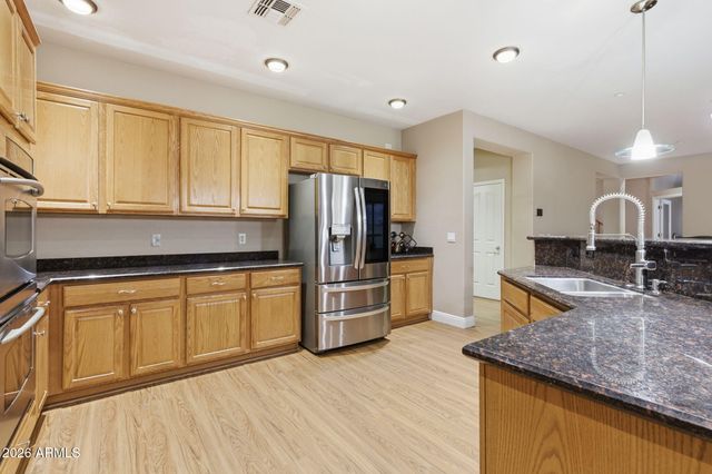 6206 W BUCKHORN Trail, Phoenix, AZ 85083