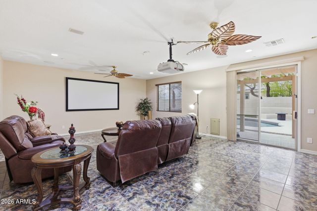 6206 W BUCKHORN Trail, Phoenix, AZ 85083