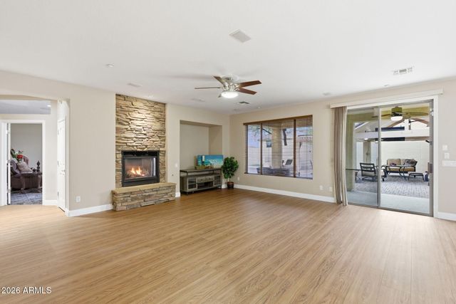 6206 W BUCKHORN Trail, Phoenix, AZ 85083