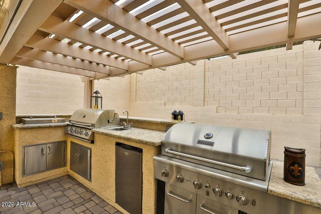 6206 W BUCKHORN Trail, Phoenix, AZ 85083