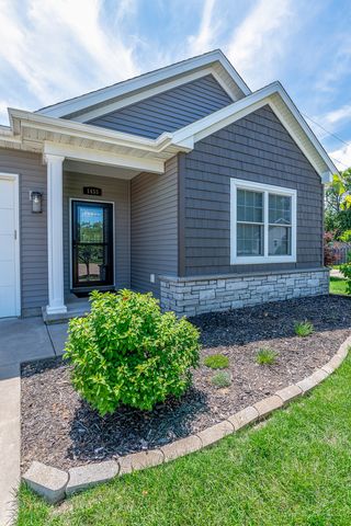 1455 W 39th Street, Davenport, IA 52806