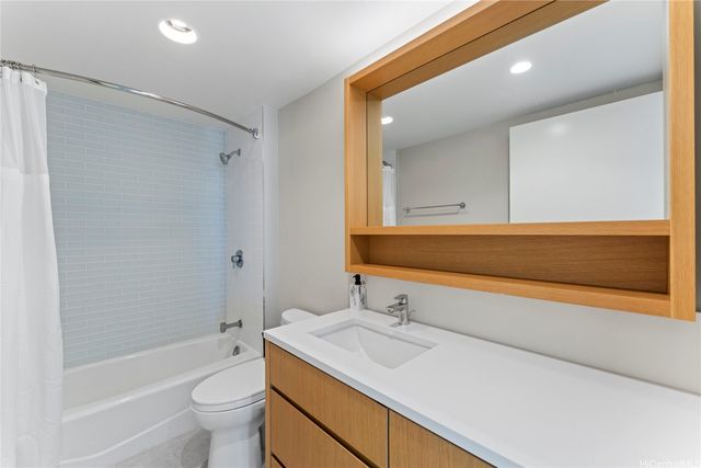 1388 Kapiolani Boulevard 2802, Honolulu, HI 96814