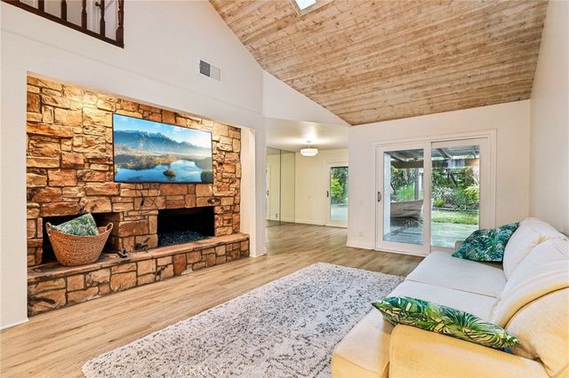 6164 E Morningview Drive, Anaheim Hills, CA 92807