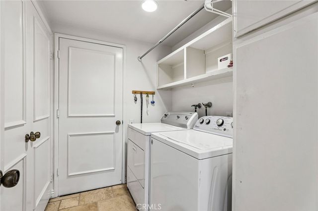 6164 E Morningview Drive, Anaheim Hills, CA 92807