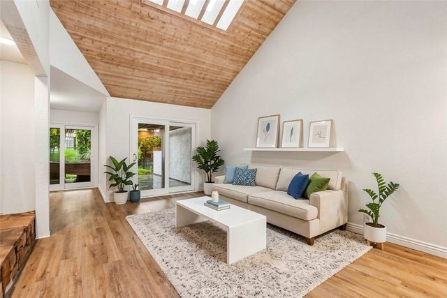 6164 E Morningview Drive, Anaheim Hills, CA 92807