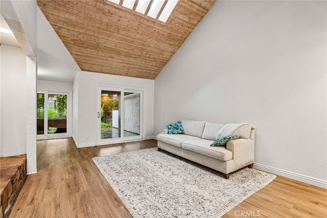 6164 E Morningview Drive, Anaheim Hills, CA 92807