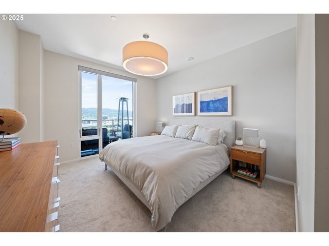 1150 Nw QUIMBY St 1712, Portland, OR 97209