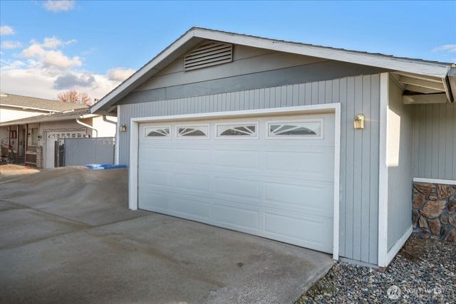 225 Bandra Drive, Walla Walla, WA 99362