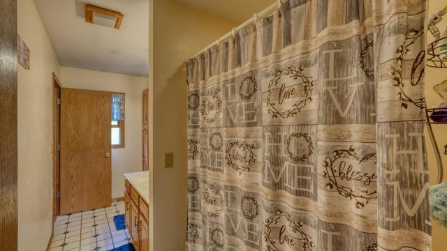 2631 Coopermill Road, Zanesville, OH 43701