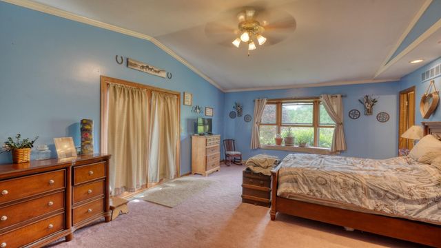 2631 Coopermill Road, Zanesville, OH 43701