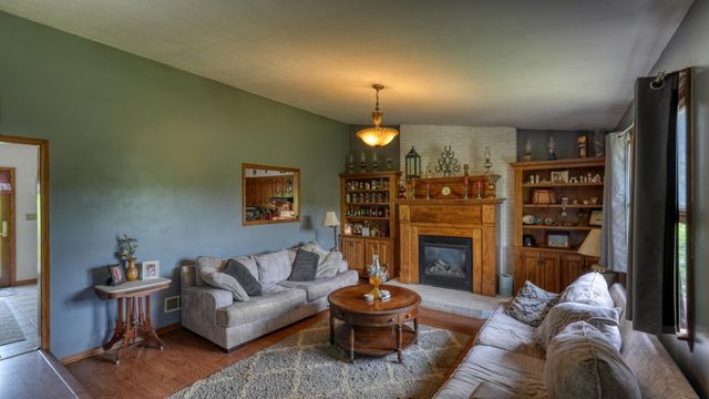 2631 Coopermill Road, Zanesville, OH 43701