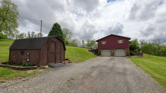 2631 Coopermill Road, Zanesville, OH 43701