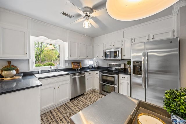 304 Pineridge Circle, Madison, AL 35758