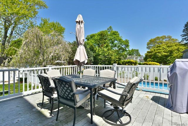 491 Charles Avenue, Massapequa Park, NY 11762