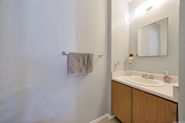 3611 CAMERON SPGS, San Antonio, TX 78244