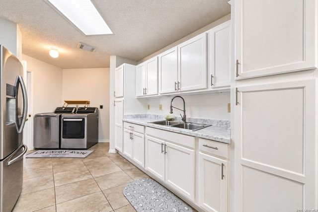 3611 CAMERON SPGS, San Antonio, TX 78244