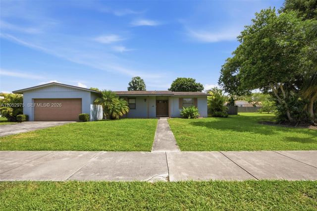 225 NW 15th St, Homestead, FL 33030