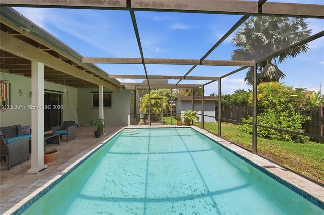 225 NW 15th St, Homestead, FL 33030