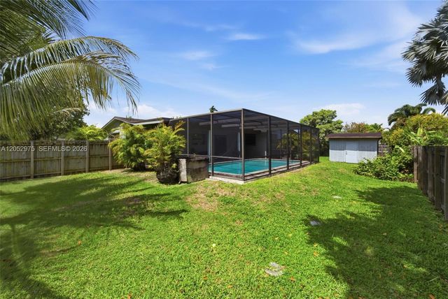 225 NW 15th St, Homestead, FL 33030