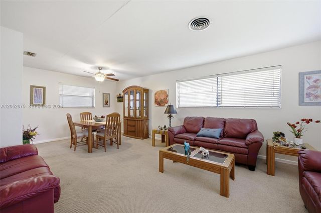 225 NW 15th St, Homestead, FL 33030