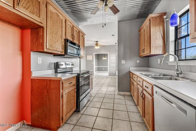 13066 N Sandbourne, Olive Branch, MS 38654