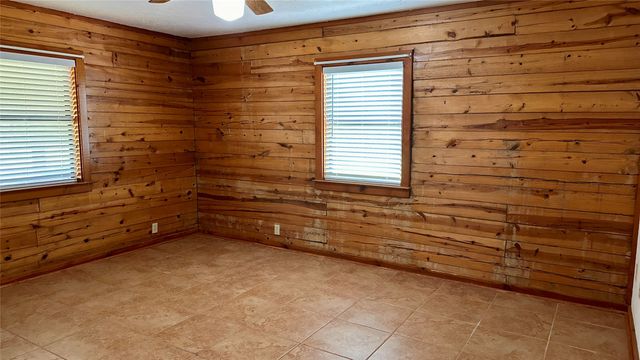 126 N Garza Road, Shady Shores, TX 76208