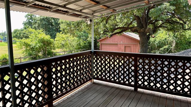 126 N Garza Road, Shady Shores, TX 76208