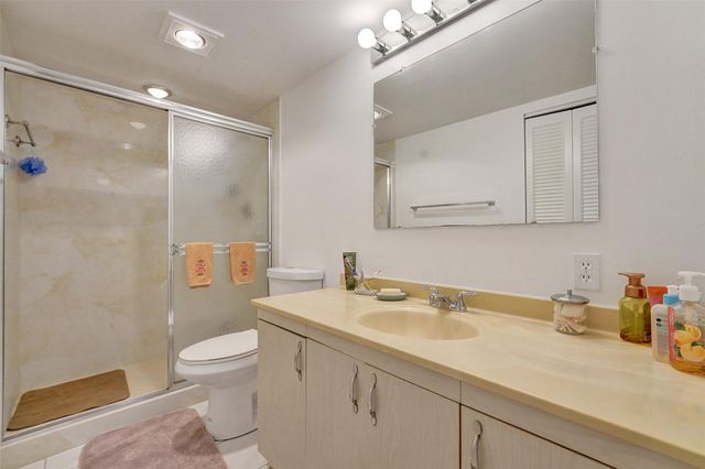 2505 Antigua Terrace L3, Coconut Creek, FL 33066