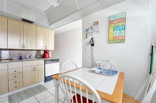 2505 Antigua Terrace L3, Coconut Creek, FL 33066