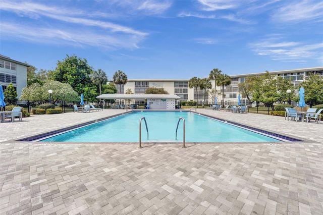 2505 Antigua Terrace L3, Coconut Creek, FL 33066