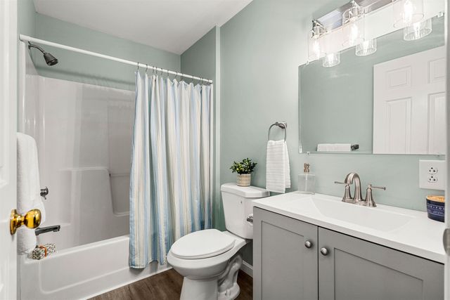 454 LITTLE POND Road, Sandwich, NH 03227