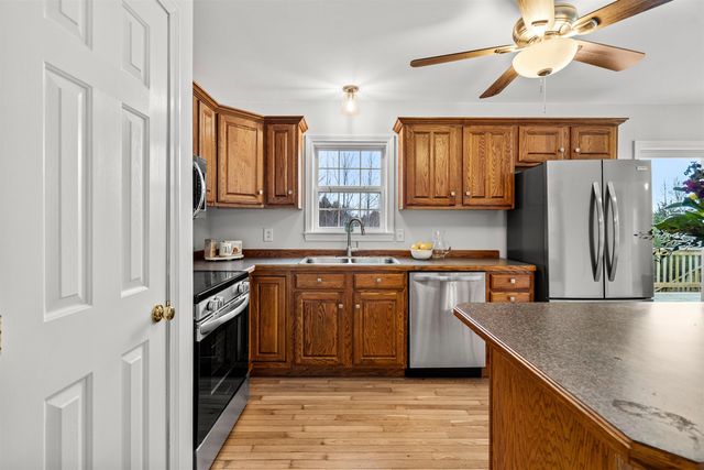 454 LITTLE POND Road, Sandwich, NH 03227