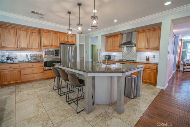 17023 Strawberry Pine Court, Canyon Country, CA 91387