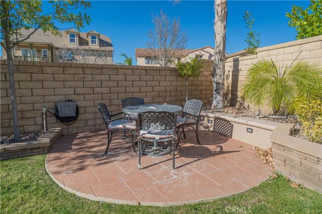 17023 Strawberry Pine Court, Canyon Country, CA 91387