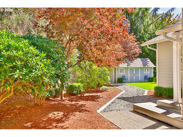 311 COUNCIL HILL Rd, Lakeside, OR 97449