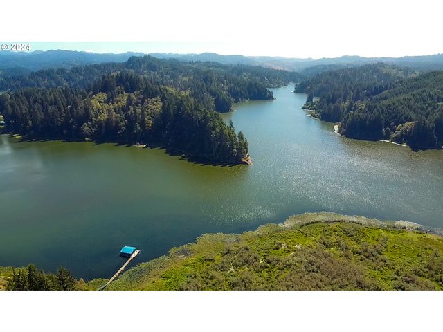 311 COUNCIL HILL Rd, Lakeside, OR 97449