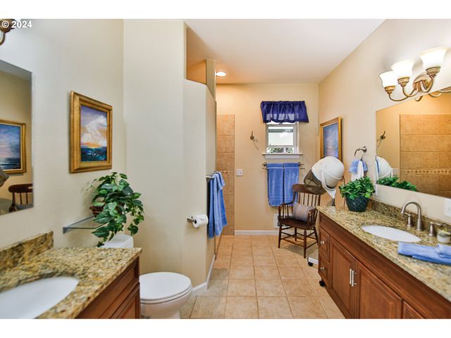 311 COUNCIL HILL Rd, Lakeside, OR 97449