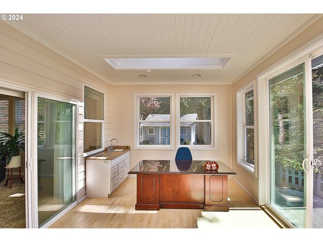 311 COUNCIL HILL Rd, Lakeside, OR 97449