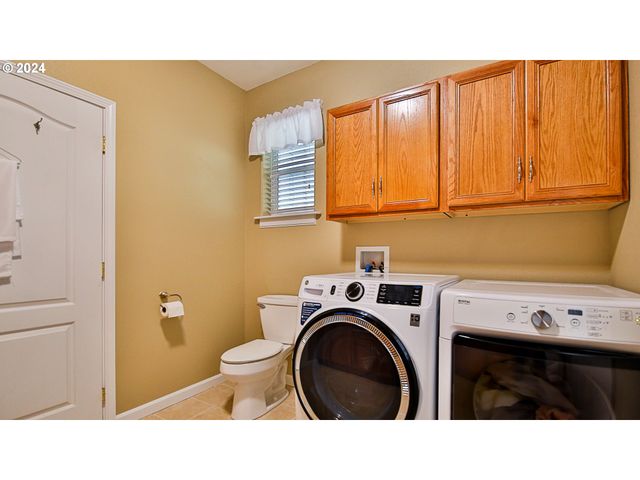 311 COUNCIL HILL Rd, Lakeside, OR 97449