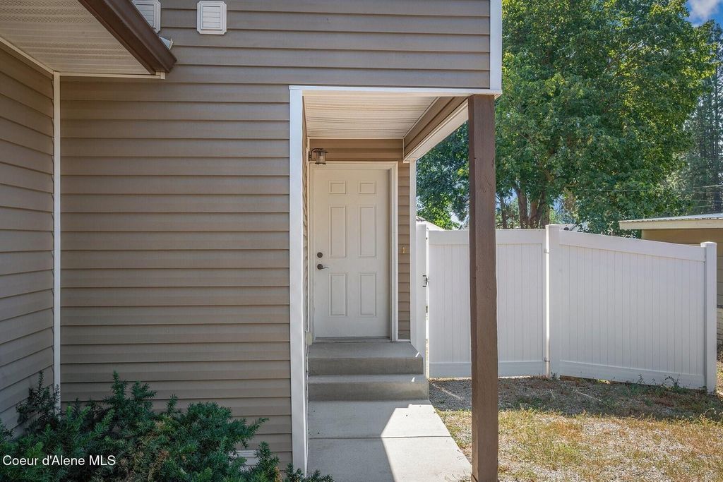 101 W 17th Ave, Post Falls, ID 83854 photo 12