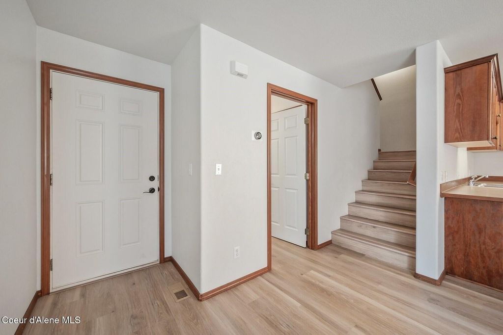 101 W 17th Ave, Post Falls, ID 83854 photo 13