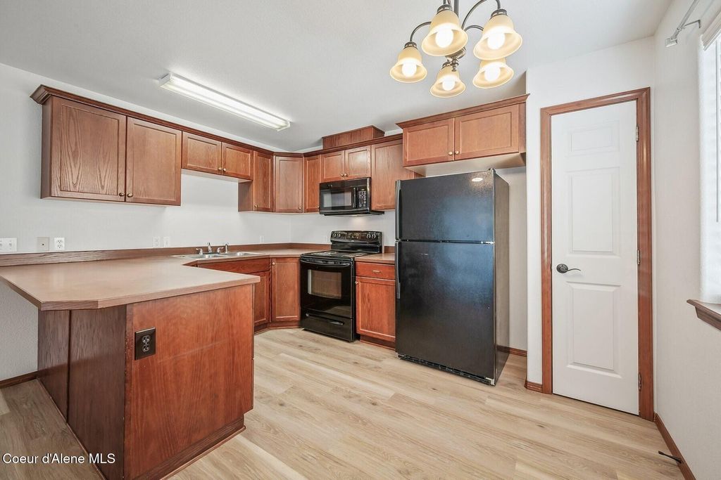 101 W 17th Ave, Post Falls, ID 83854 photo 17