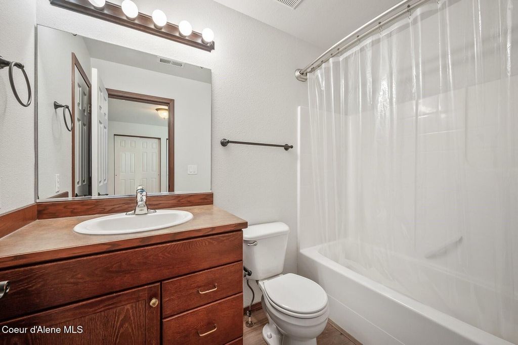 101 W 17th Ave, Post Falls, ID 83854 photo 25