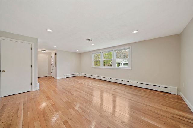 42 Norton Ave, Abington, MA 02351