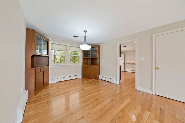 42 Norton Ave, Abington, MA 02351