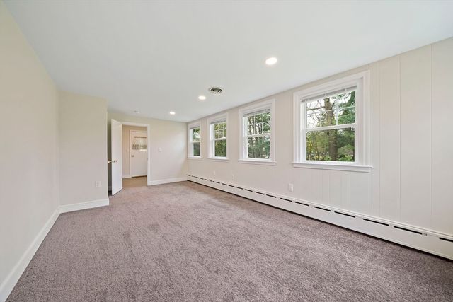 42 Norton Ave, Abington, MA 02351